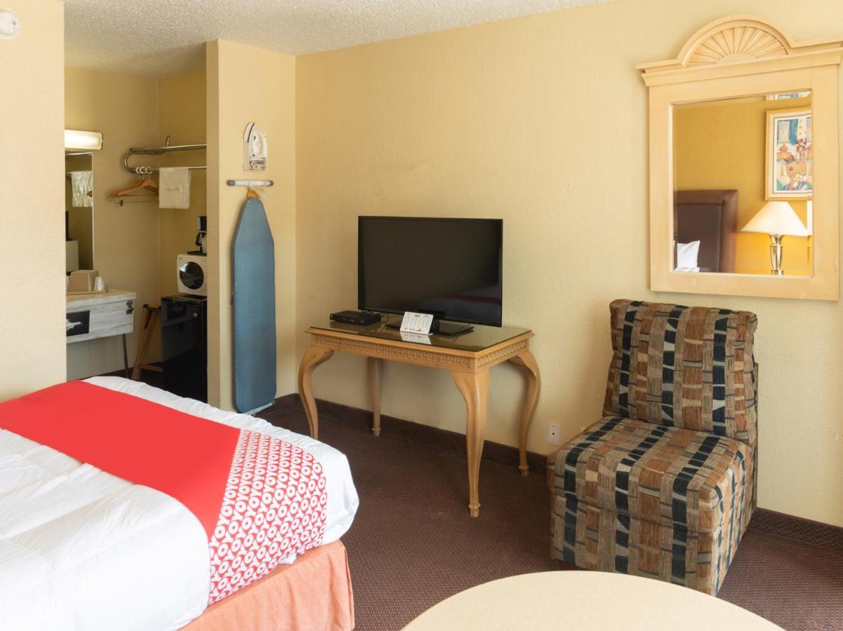 Oyo Hotel Guymon Ok Us-64 Exterior photo
